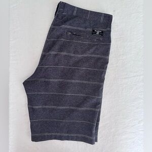Men’s Billabong Submersible Swim/ Board Short Grey Stripe Size 32